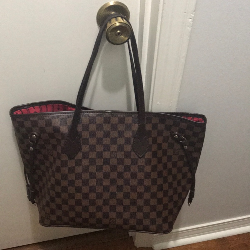 LV purse handbag
